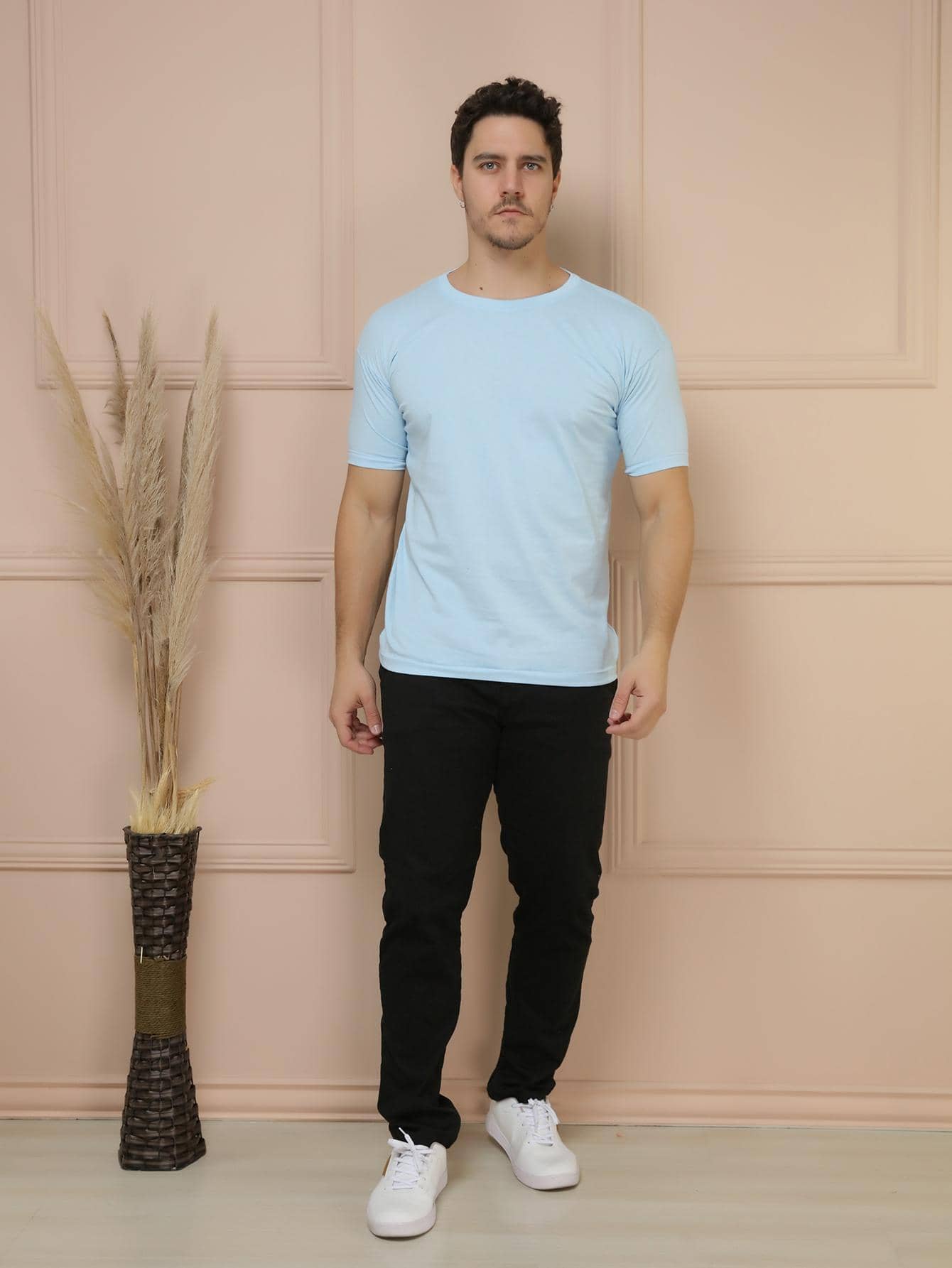 Camiseta Masculina 100% Algodão Básica GrifeX™