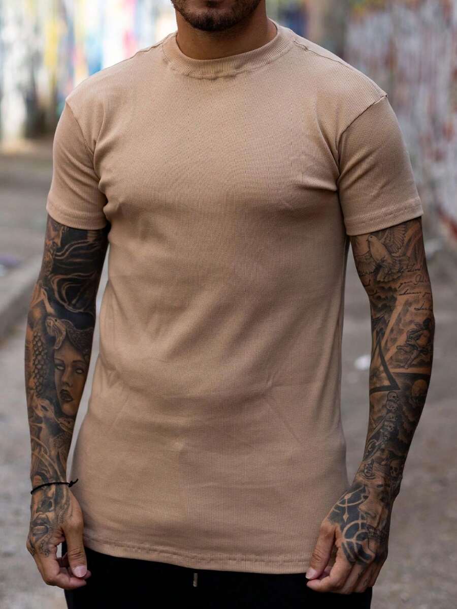 Camiseta Slim Lisa Básica GrifeX™