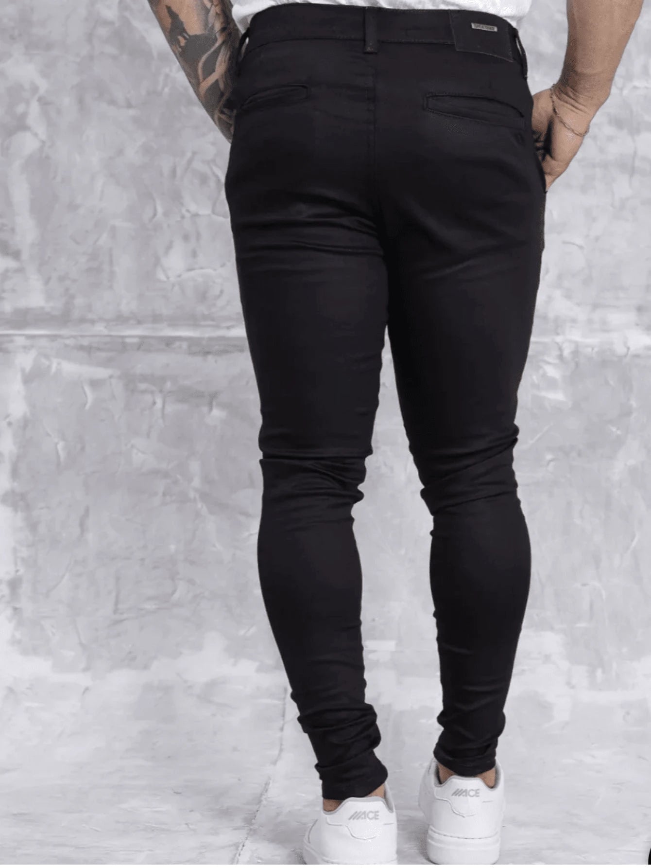 Calça Acetinada Alta Alfaiataria GrifeX™