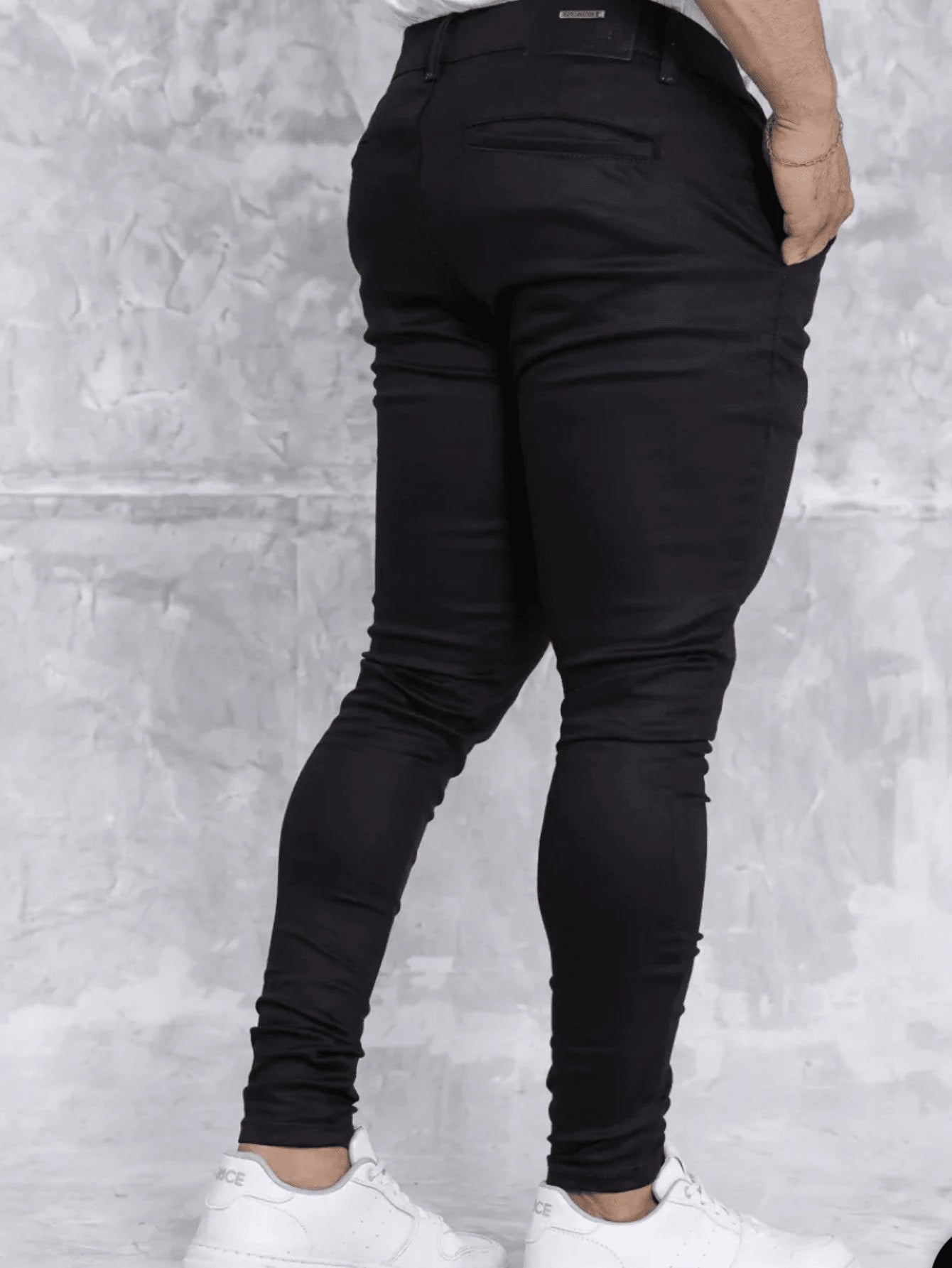 Calça Acetinada Alta Alfaiataria GrifeX™