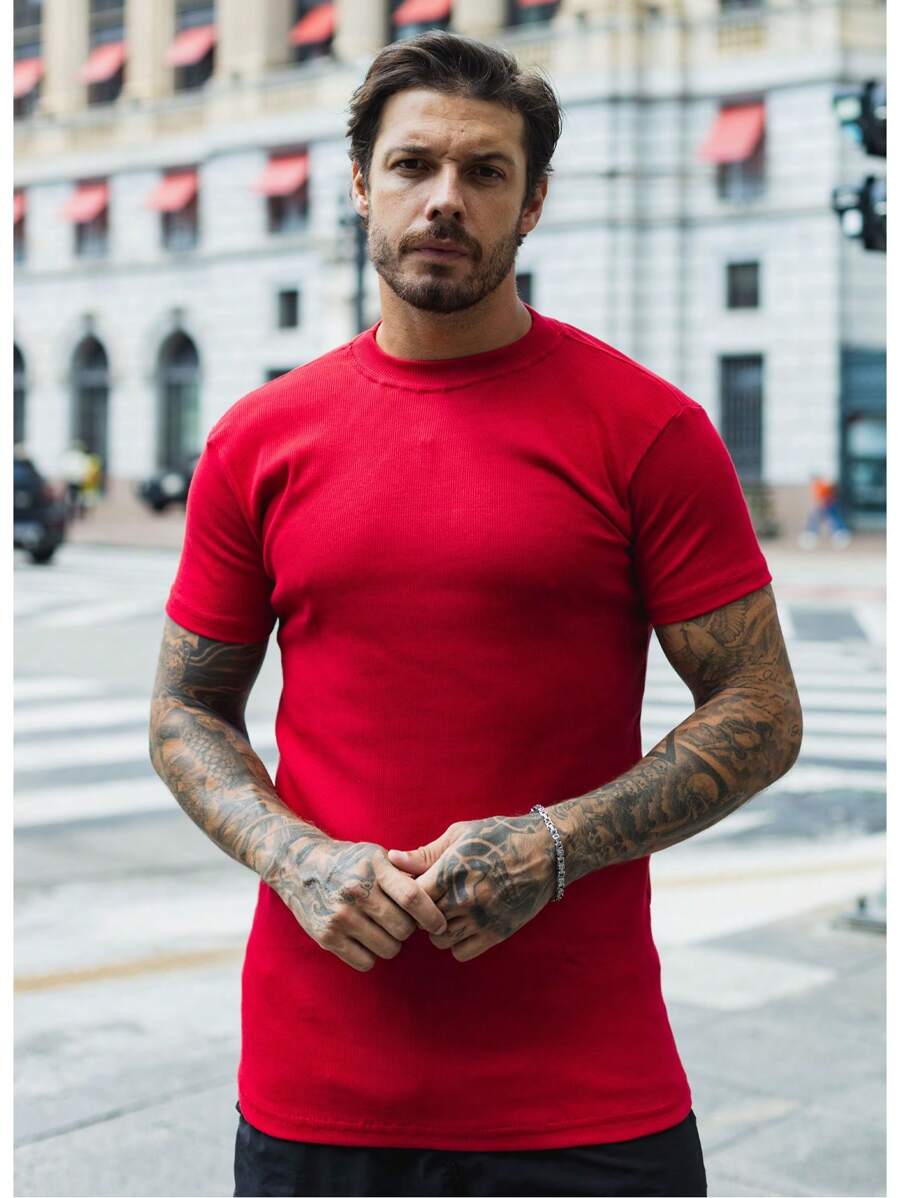 Camiseta Slim Lisa Básica GrifeX™