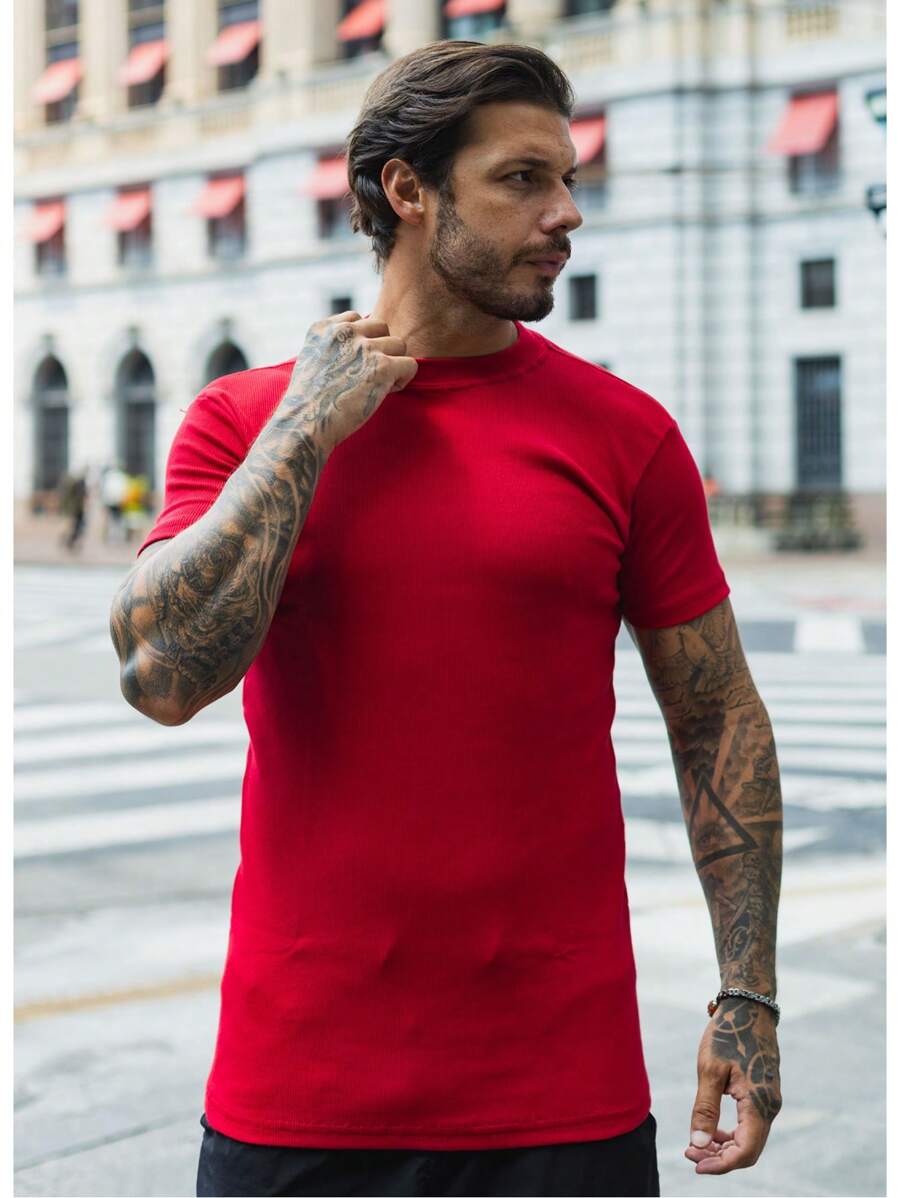 Camiseta Slim Lisa Básica GrifeX™