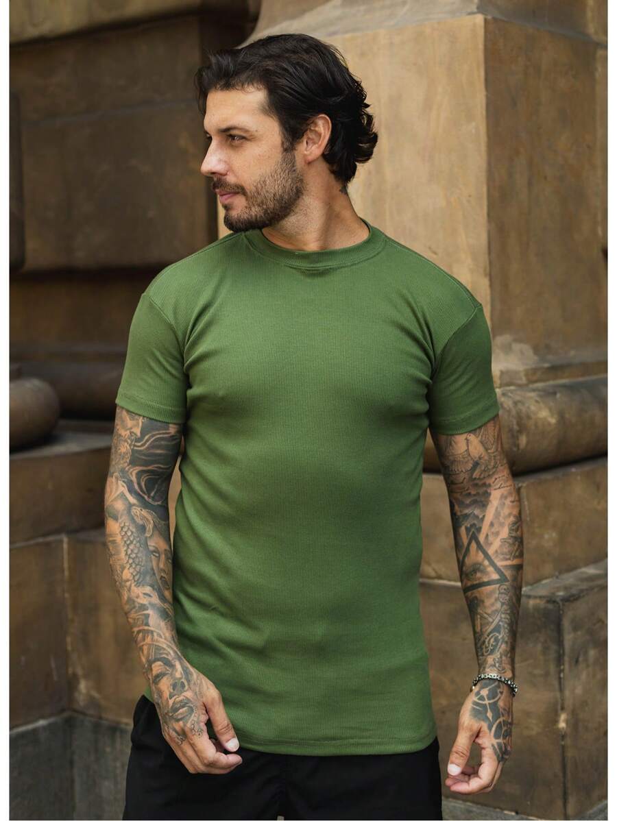 Camiseta Slim Lisa Básica GrifeX™