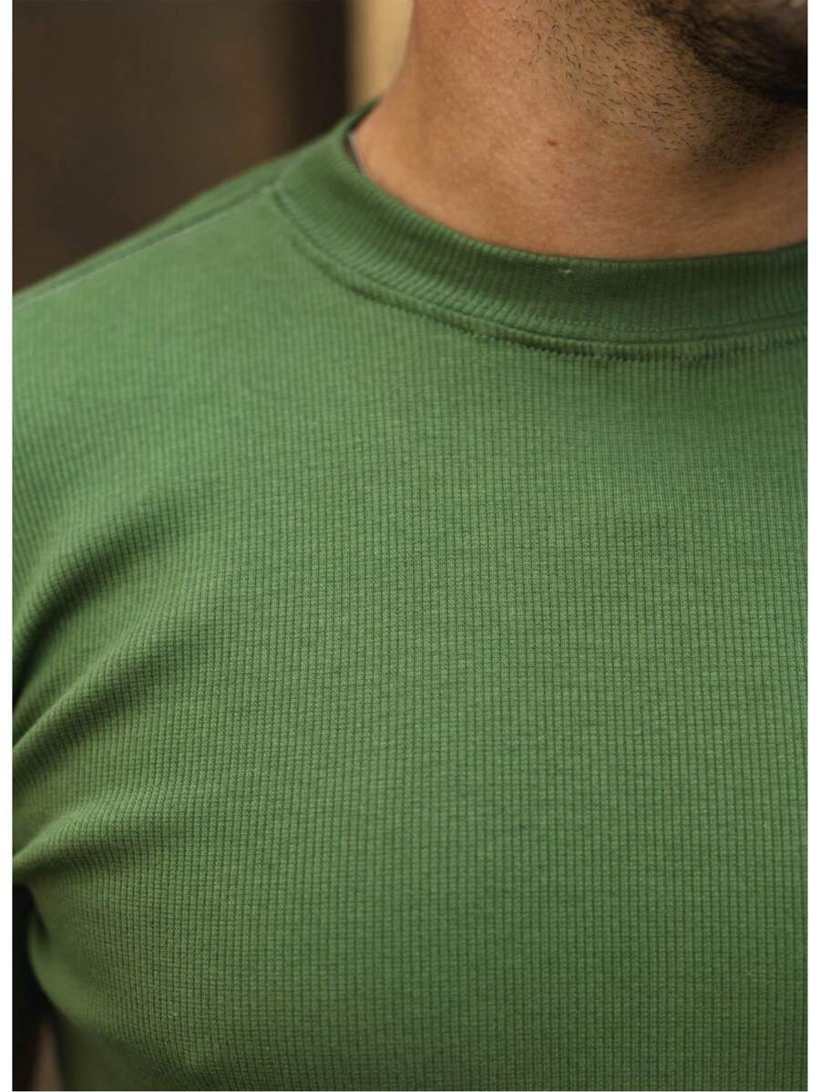 Camiseta Slim Lisa Básica GrifeX™