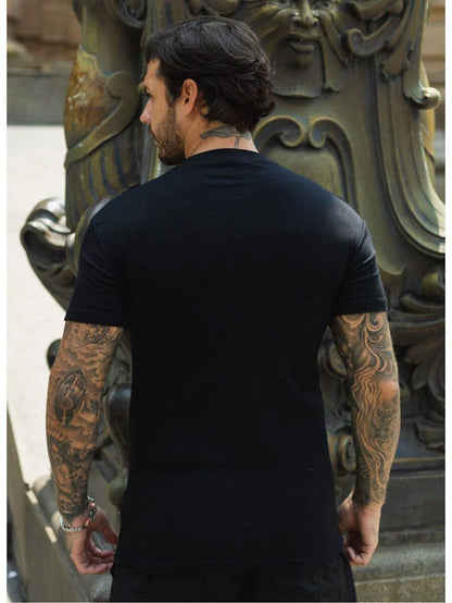 Camiseta Slim Lisa Básica GrifeX™