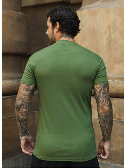 Camiseta Slim Lisa Básica GrifeX™
