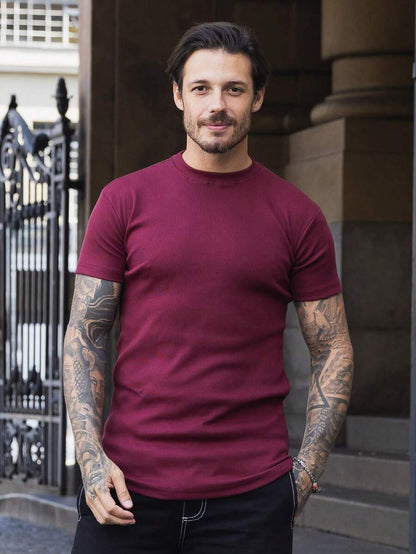 Camiseta Slim Lisa Básica GrifeX™